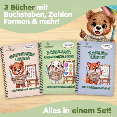Drei Schulbücher zu Buchstaben, Zahlen und Formen mit einem niedlichen Bärenmaskottchen.